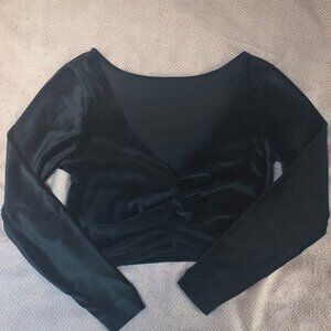 Long sleeve cropped velvet top